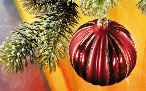 Wallpaper New Year Balls Holidays