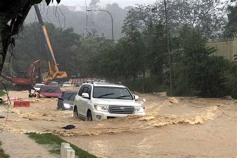 Notis Kesiapsiagaan Kemungkinan Banjir Kilat Di Lima Negeri Sinar Harian