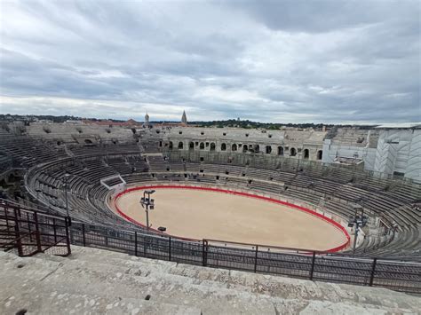 Gira Recorrido por la ciudad de Nimes Lycée Claude Gay OSORNO Colegio Francés de OSORNO