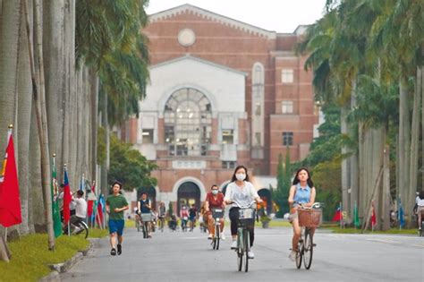 台大醫學生重考錄取同系 面試怎沒人認出？前台大醫揭內幕 生活 中時新聞網