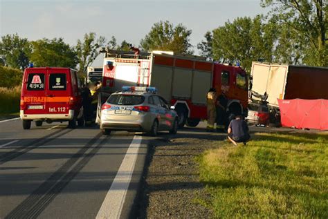 tvsleza Trzebnik tragiczny wypadek gdy BMW wjechało pod naczepę