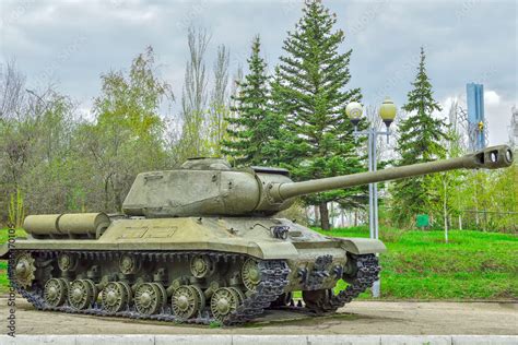 Heavy Tank IS 2 1944 Release Who Was In Service With The Troops Of The