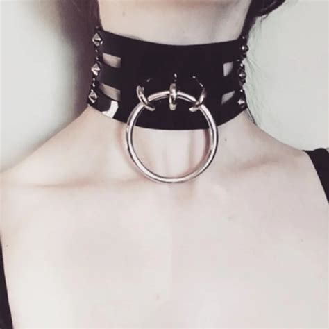 Women Fashion Harajuku Hot Sexy Punk Choker Necklace Three Row Goth Big O Round Caged Rivet