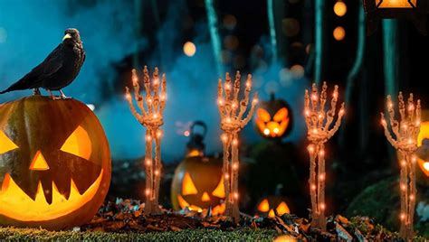 50 Outdoor Halloween Decoration Ideas For Spooky Parties In 2023