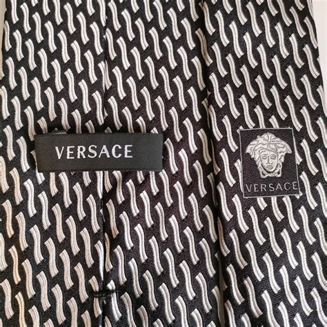 Yahoo オークション Versace （ヴェルサーチェ）ヴェルサーチ ネクタ