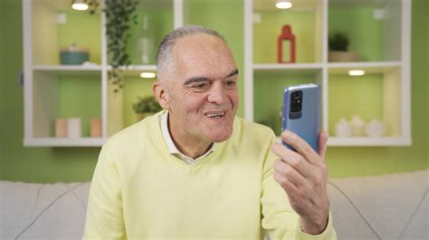 People are arguing about how tl should be used in tech 2