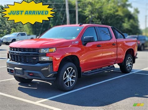 2019 Red Hot Chevrolet Silverado 1500 Custom Z71 Trail Boss Crew Cab