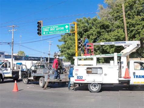 Diario Del Yaqui Reinstalan Semáforo De La 200 Y Otancahui En Ciudad