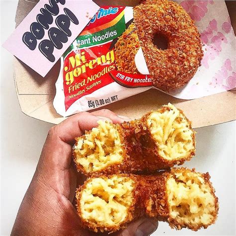 Donat Indomie Goreng Makanan Yang Sedang Viral Saat Ini Blog Unik