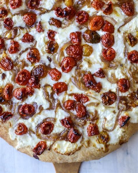 Slow Roasted Cherry Tomato Pizza With Garlic Cream And Arugula