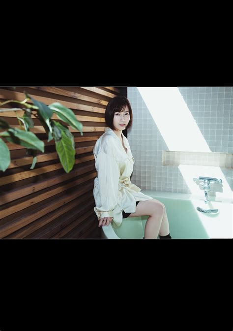 Saki Okuda Escape Saki Porn Pic