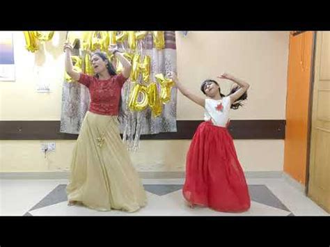 Mom Daughter Duo Makhna Dance Cover Team Naach Youtube