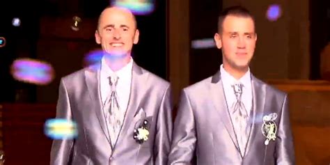 Un Couple Gay Va Se Marier Sur Tf