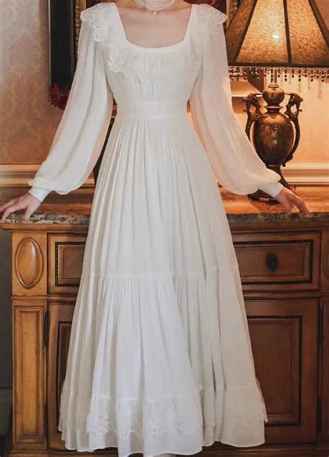 Pin By Jm Garc A Lvarez On Vestidos Blancos Old Fashion Dresses