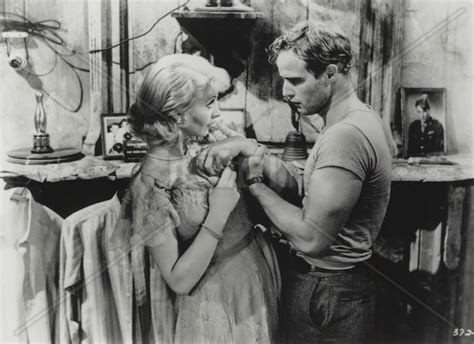 Marlon Brando E Vivien Leigh In Un Tram Che Si Chiama Desiderio