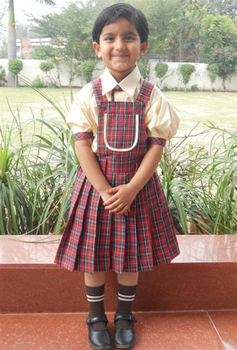 Dav School Uniform at Rs 200/set | Girls School Uniform in Kanpur | ID ...