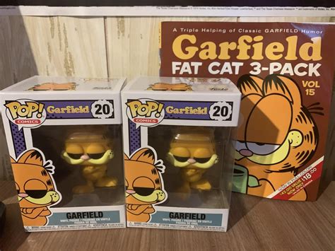 I bought some Garfield merchandise for the collection : garfield