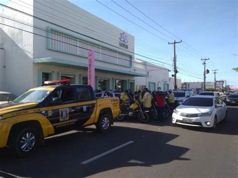 Cortejo De Despedida Do Ex Prefeito Firmino Filho Percorre Todas As