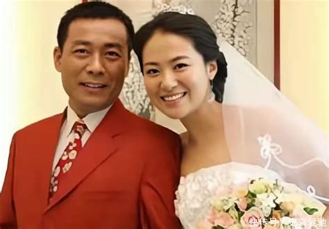 沈傲君：拿200万向聂远求婚被拒，相亲嫁给外交官，如今幸福美满