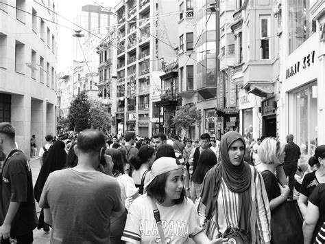 Stiklal Caddesi Street Beyo Lu Istanbul Steve Hobson Flickr