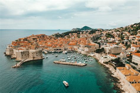 Conhe A As Melhores Praias Da Cro Cia Agora