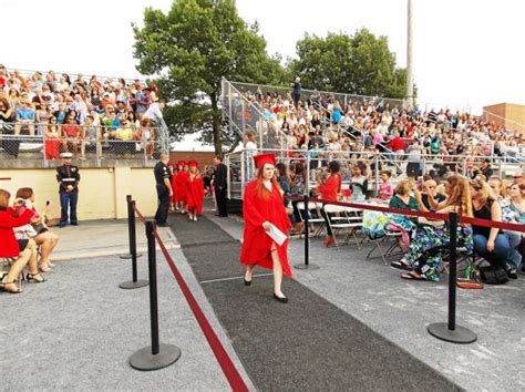 Schuylkill Valley Valedictorian High School Was Exposition To Equip