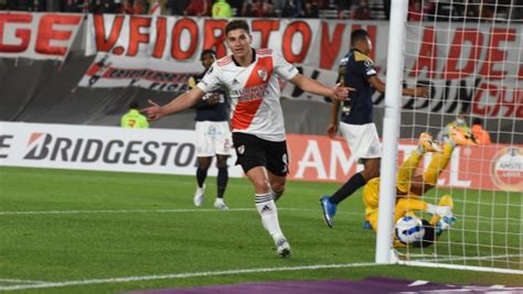 Un River Histórico Y Aplastante­ Con Seis Goles De Julián Álvarez