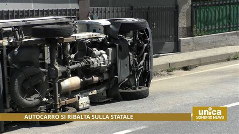 Autocarro Si Ribalta Sulla Statale YouTube