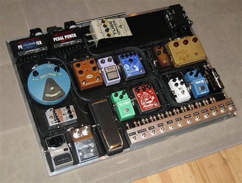 Craigslist Vintage Guitar Hunt: More Effects Pedals Than You've ever ...