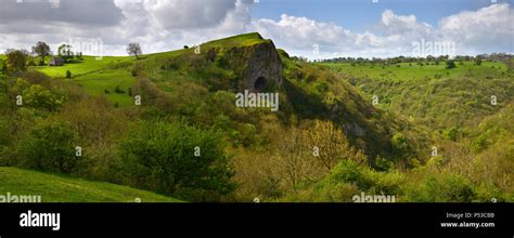 Thors Cave Peak Hi Res Stock Photography And Images Alamy