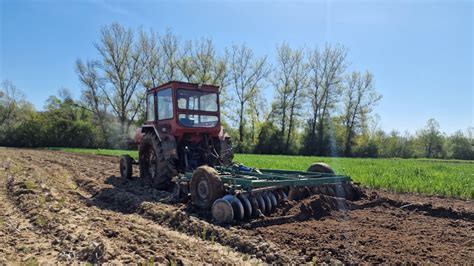 Tractor Vlog U Disc Gdu La Discuit Pentru Porumbul Din Anul