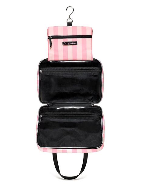 Hanging Travel Case Victorias Secret Victorias Secret Accessories Victoria Secret