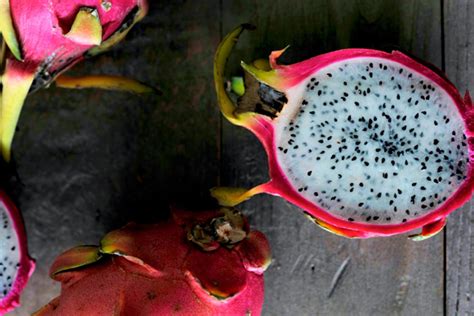 Fruta del dragón o Pitahaya qué es propiedades y recetas