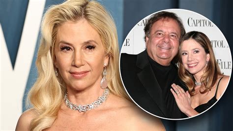 Mira Sorvino Slams Oscars After Beloved Father Paul Sorvino Left Out