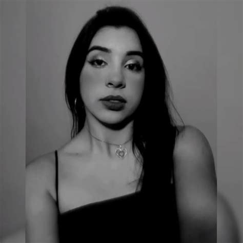 𝓛𝓪𝓻𝓲𝔃𝓪 𝓑𝓪𝓮𝔃💕 Baezlariza On Threads