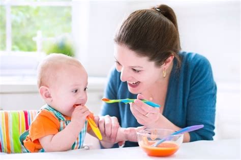 Tabla de introducción de alimentos en el bebé