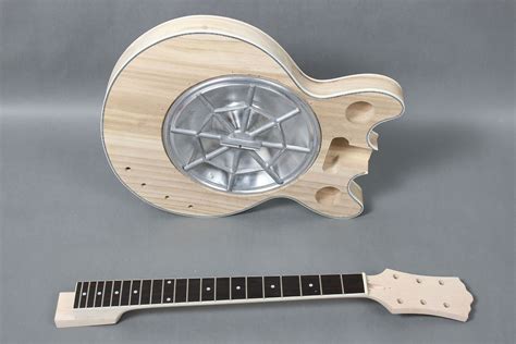 What is a Dobro Resonator Guitar? Learn the Basics of this Unique ...