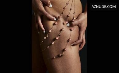 Katie Stevens Rita Volk Underwear Lesbian Scene In Faking It AZNude