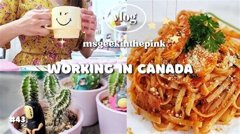 What S In My Work Bag A Day At Work In Canada Productive Vlog