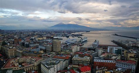 Earthquakes hit Italy super volcano, raising spectre of evacuations | Reuters