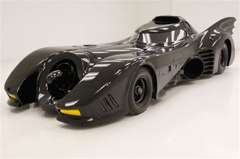 A La Venta Por Millones El Batmobile Original De Batman Y Batman