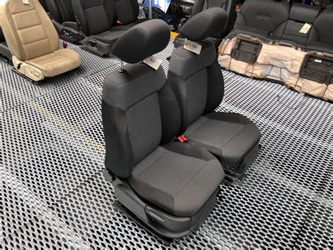 Vw Polo Series 6r Front Cloth Seats Pair Volksaudi