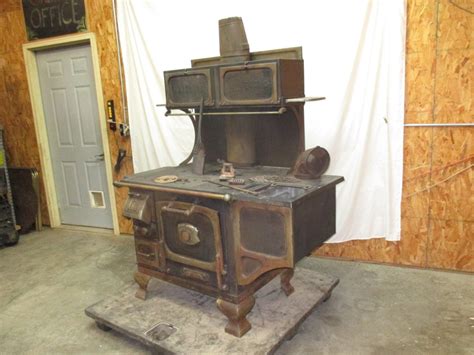 Majestic Cast Iron Cook Stove Wood Burning Coal Vintage