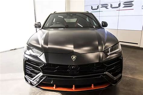 Rent Lamborghini Urus Graphite Capsule In Dubai Moosa Cars