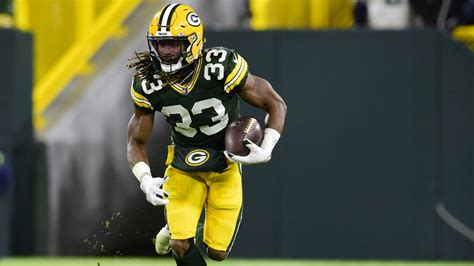 Aaron Jones Injury Update Boosts Week 12 Fantasy Outlook