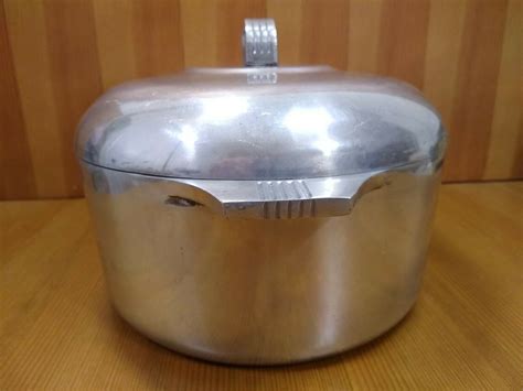 Mavin Vintage MAGNALITE 8 Qt Aluminum Roaster Dutch Oven With Lid GHC