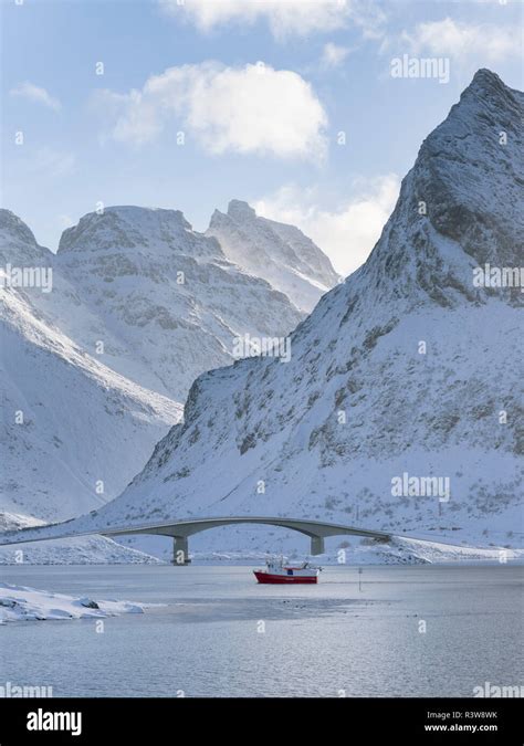 Des ponts de Fredvang Fredvangbruene reliant les îles et Flakstadoya