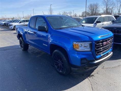 2021 GMC Canyon Elevation Standard At LaFontaine Chrysler Dodge Jeep