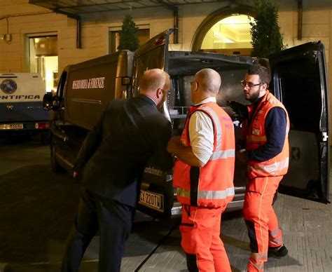 Fratelli Morti In Hotel A Firenze Farmacista Vuol Patteggiare 2 Anni