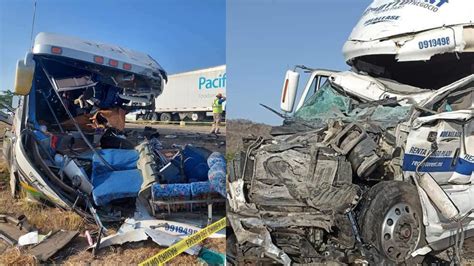 Choque Entre Tráiler Y Camión De Pasajeros Deja Dos Muertos Múltiples